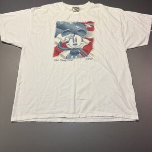 Mens Vintage Y2K Walt Disney World T-Shirt Mens Size XL 2004 Flag Tee